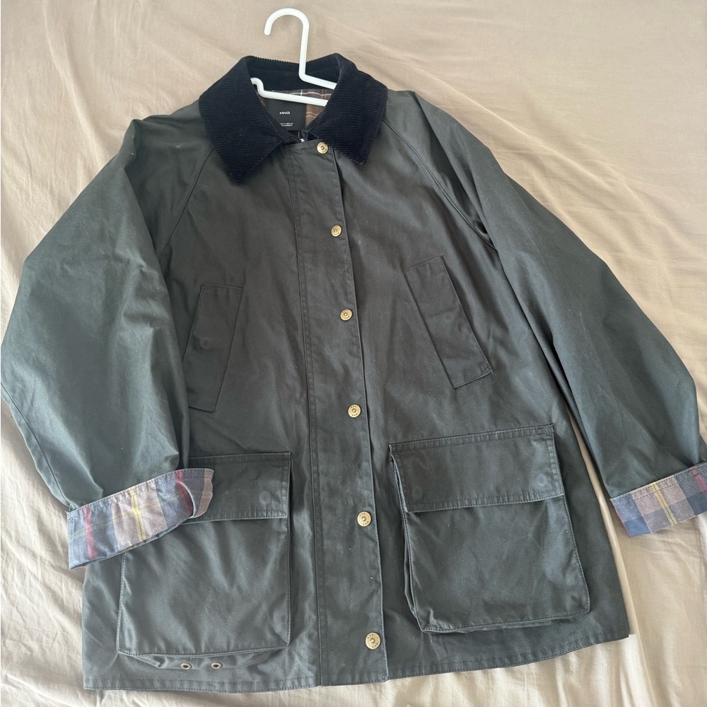 Mango Waxed-effect short parka Small